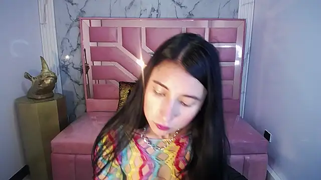 lizzyluk ch online show from February 15, 5:17 pm