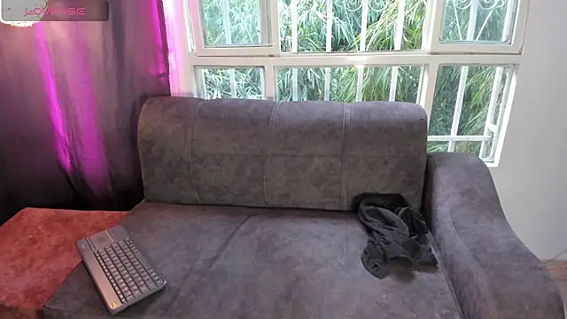 6 bunny 9 online show from March 7, 10:40 pm