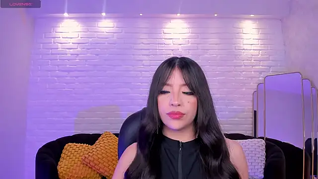 ValeriaRiveraX online show from November 28, 4:04 am