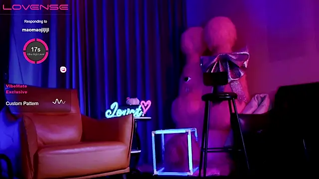 JoooJo  online show from March 10, 4:25 pm