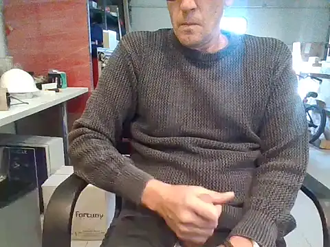 Raimundo1971 online show from March 25, 1:50 pm