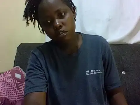 Sweetcecie01 online show from March 22, 8:56 pm