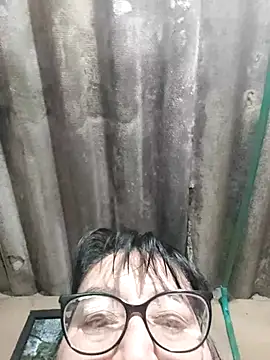 clarita 01 online show from October 10, 10:47 am