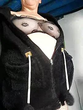 clarita 01 online show from January 9, 12:52 pm