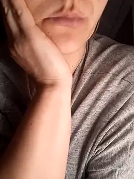 Ant0nina online show from February 9, 6:37 pm