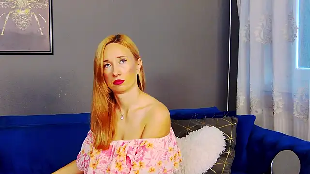 AnneHove online show from July 18, 4:05 am