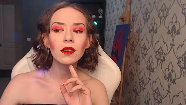 Snapshot of FascinatingEyess chatting on May 19, 7:31 pm FascinatingEyess online show from May 19, 7:31 pm