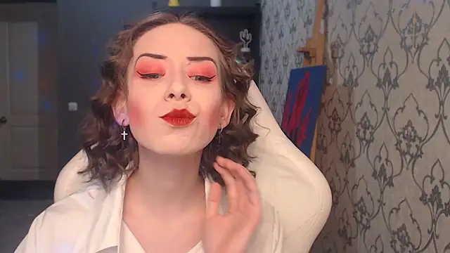 Snapshot of FascinatingEyess chatting on June 22, 8:28 pm FascinatingEyess online show from June 22, 8:28 pm
