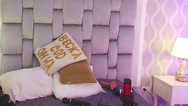 Snapshot of Cameron69_ chatting on February 28, 1:05 am Cameron69 online show from February 28, 1:05 am