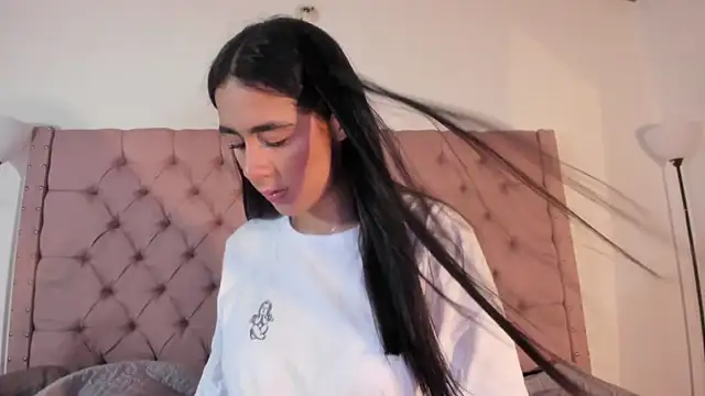 xanna sweet online show from January 28, 8:04 pm