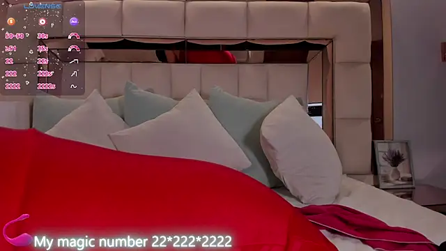 anyi sweet titss online show from April 13, 10:04 pm