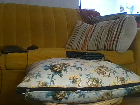 Snapshot of sherry_anne chatting on June 20, 10:29 am sherry anne online show from June 20, 10:29 am