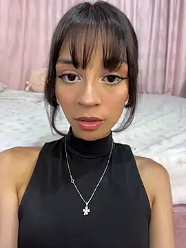 Soy Ania Sweet online show from May 6, 3:02 am