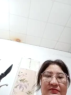 Snapshot of Rose_DiDi chatting on May 19, 6:03 pm Rose DiDi online show from May 19, 6:03 pm