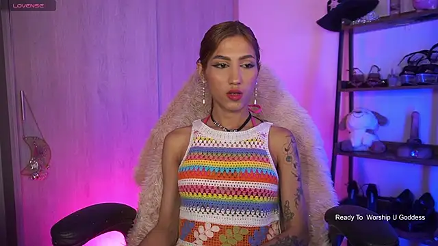 MissKorah online show from July 4, 2:51 am