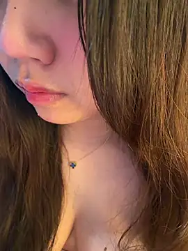 Hotellinh12 online show from June 8, 3:12 pm