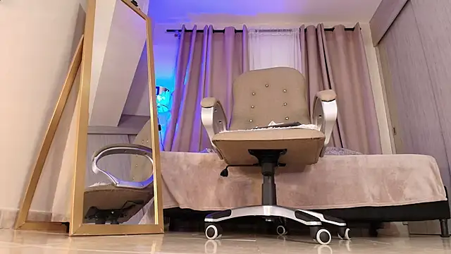 thais dreams online show from February 27, 12:23 pm