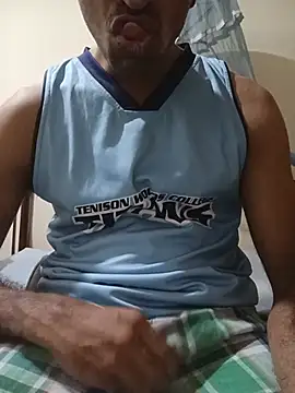 Snapshot of ROCKY_USA_18 chatting on June 21, 7:38 pm ROCKY USA 18 online show from June 21, 7:38 pm