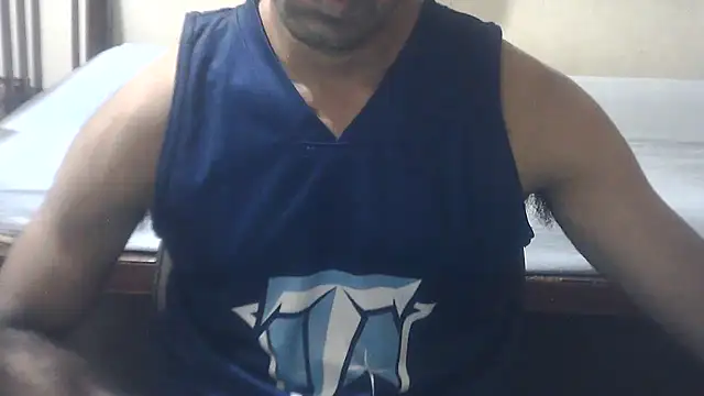 Snapshot of ROCKY_USA_18 chatting on June 23, 1:53 pm ROCKY USA 18 online show from June 23, 1:53 pm