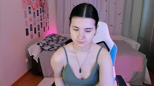 Vanessa Verona online show from March 1, 8:34 am