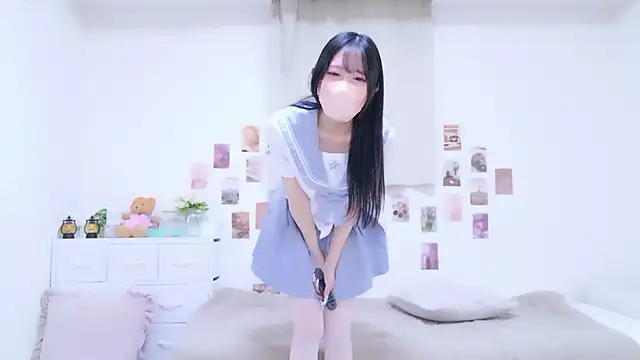 Suzu ch xx online show from November 30, 1:15 pm