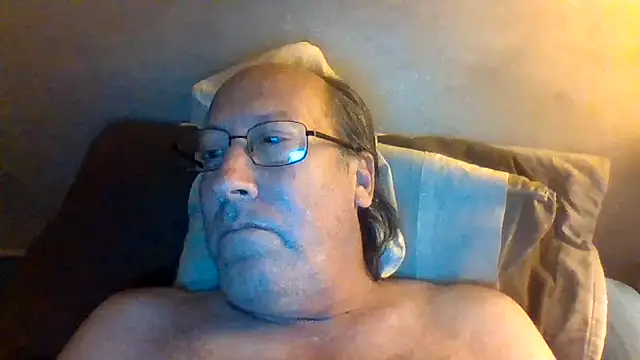 hornyrich69 online show from July 3, 3:02 am