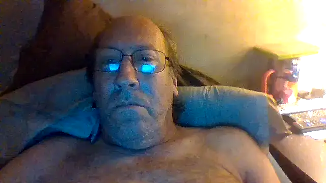 hornyrich69 online show from July 14, 7:02 am
