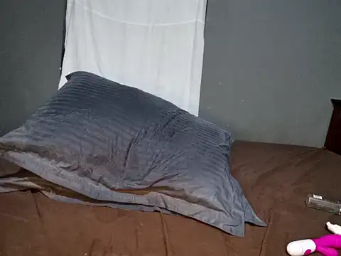 Loveshash1 online show from March 3, 7:10 am