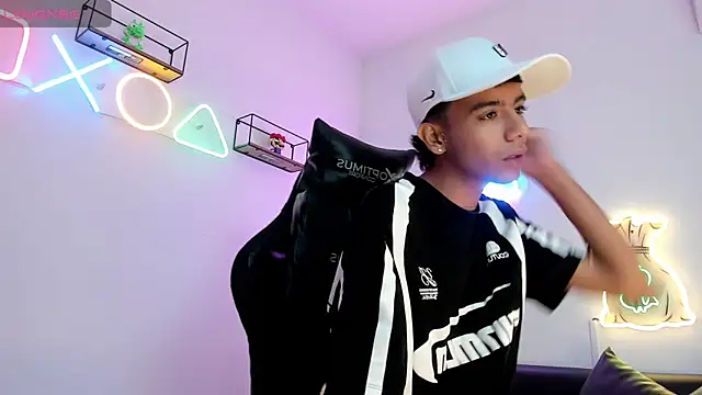 dikey 62 online show from January 30, 9:14 pm