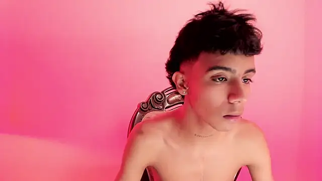 dikey 62 online show from February 8, 11:02 pm