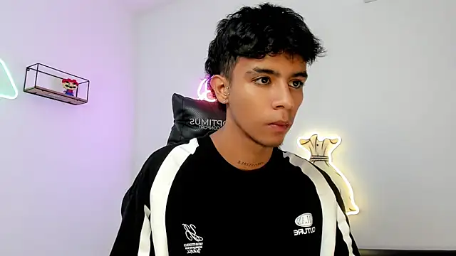 dikey 62 online show from March 11, 11:44 am