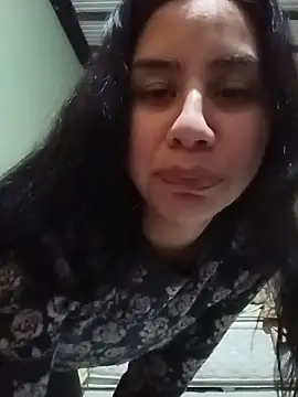 Michellluxo online show from June 15, 9:28 pm