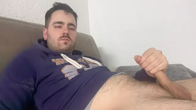 Horny00boy0 online show from May 6, 11:54 pm
