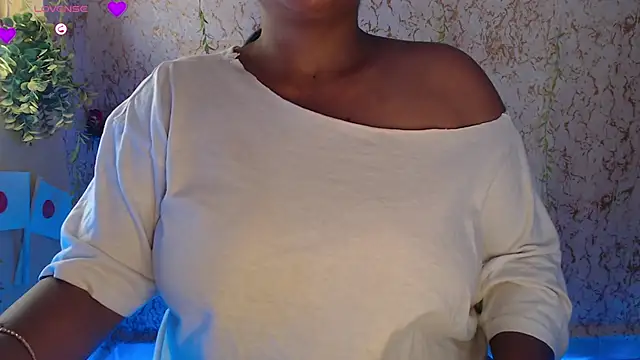 Prita07 online show from June 15, 4:04 am