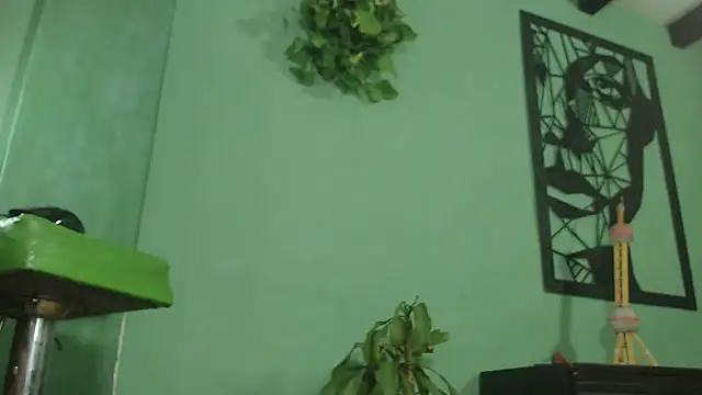 thirstymoonxx online show from September 14, 3:16 am