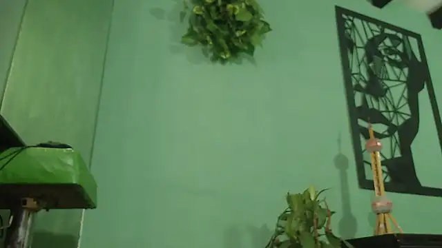 thirstymoonxx online show from January 8, 3:42 am