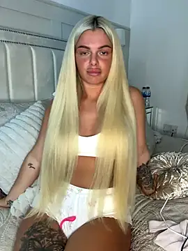 IrishTeenBarbie69 online show from October 16, 9:38 pm