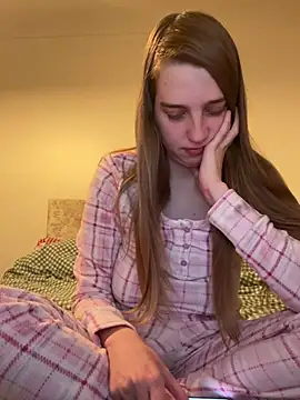 EvieRoseex online show from December 6, 4:17 pm