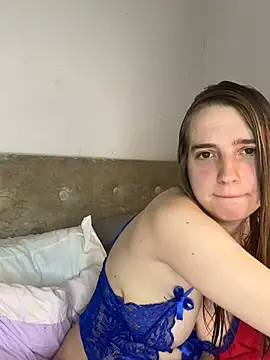 EvieRoseex online show from June 6, 3:50 pm