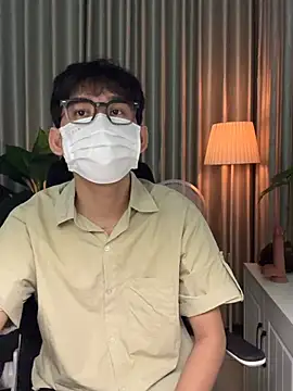 Snapshot of MinhTuanLive chatting on March 26, 12:11 pm MinhTuanLive online show from March 26, 12:11 pm