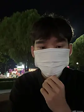 Snapshot of MinhTuanLive chatting on March 29, 12:27 pm MinhTuanLive online show from March 29, 12:27 pm