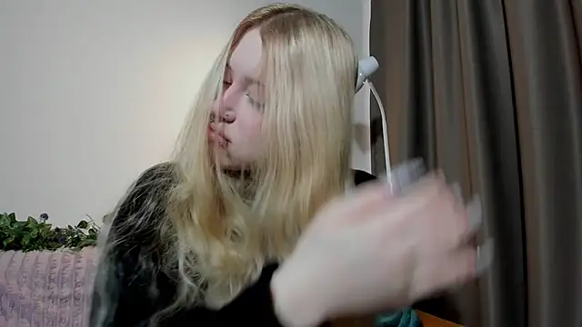 vergillhell online show from January 13, 7:35 am