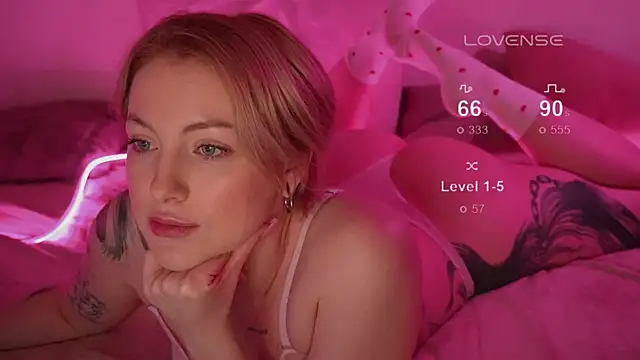 kris69kiss online show from February 15, 7:28 pm