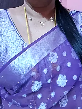 Snapshot of ananya956 chatting on June 25, 5:50 pm ananya956 online show from June 25, 5:50 pm