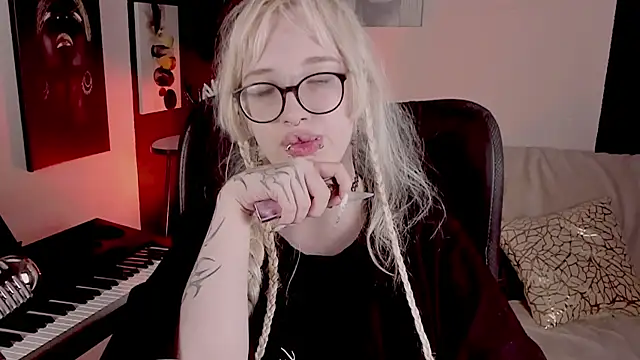 AmayaSakura online show from December 18, 2:21 am