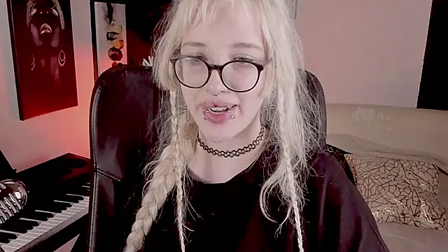 AmayaSakura online show from December 18, 5:26 am