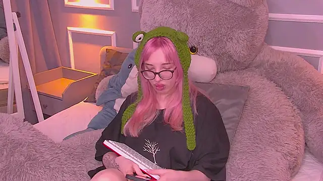 AmayaSakura online show from January 23, 9:50 pm