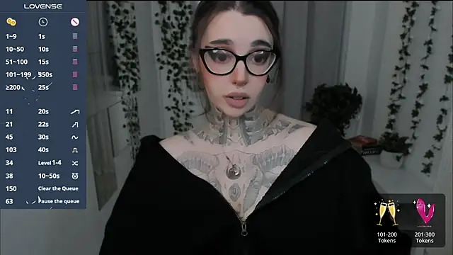 Dixi Pixi  online show from April 18, 5:55 am