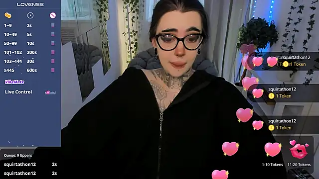Snapshot of Dixi_Pixi_ chatting on June 26, 5:45 am Dixi Pixi online show from June 26, 5:45 am