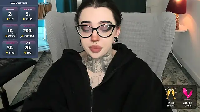 Snapshot of Dixi_Pixi_ chatting on July 16, 10:21 am Dixi Pixi online show from July 16, 10:21 am